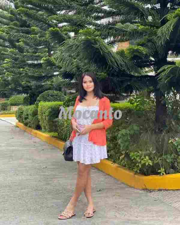 Most Beautiful Slim Call Girl High Profile Service