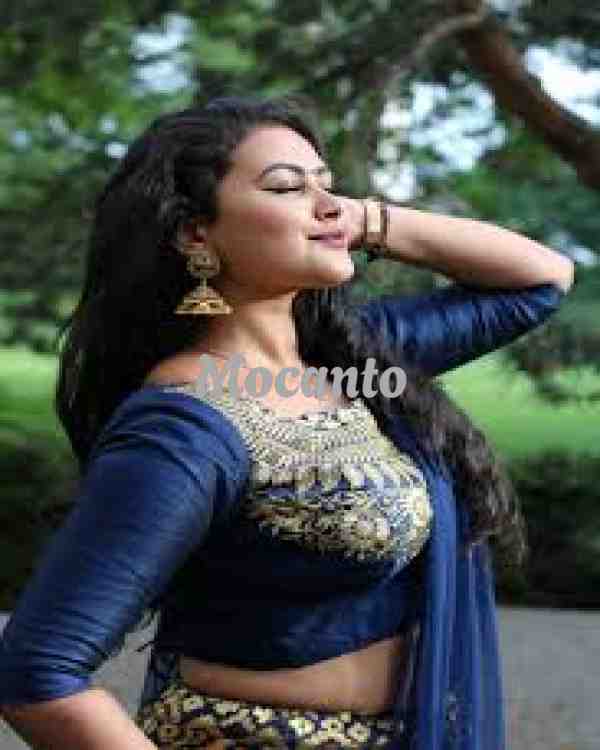 Meet the Captivating African Beauties of Mumbai Red Light Scene